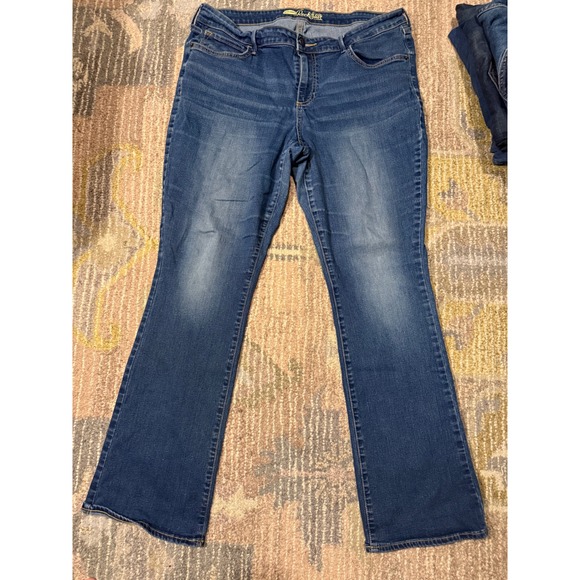 Old Navy Rockstar Womens Jeans Size 16 Regular Standard Blue Bootcut Denim - Picture 1 of 5